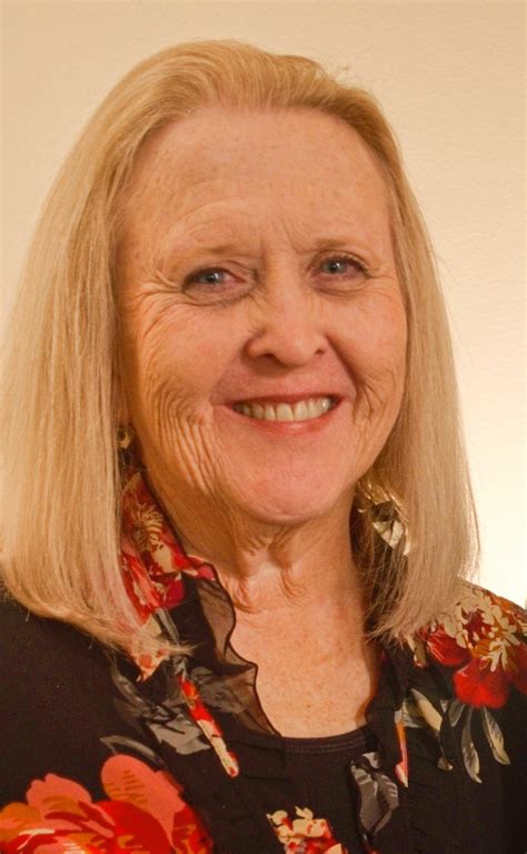 Jane Warner's Instagram, Twitter & Facebook on IDCrawl