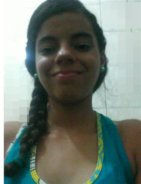 Uma vadia ai: Oi vou me apresentar!