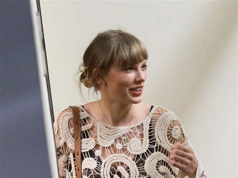 Taylor Swift Gives Us a New Era of Beauty at the VMAs | Vogue