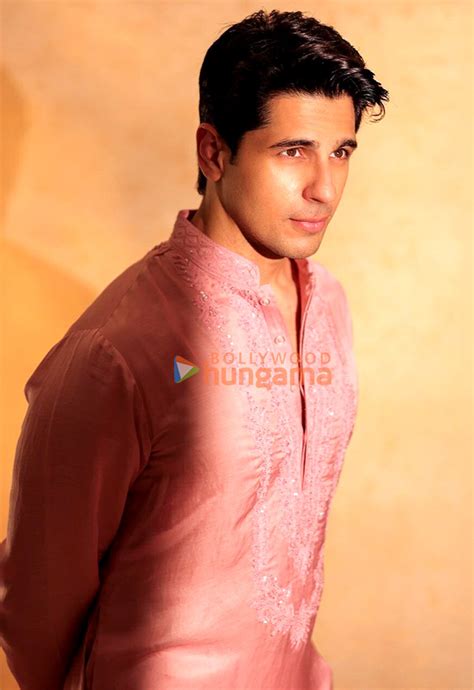 Sidharth Malhotra, Filmography, Movies, Sidharth Malhotra News, Videos ...