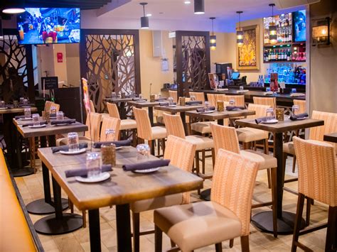 18 Black-Owned Restaurants in Washington DC - Washington DC - The