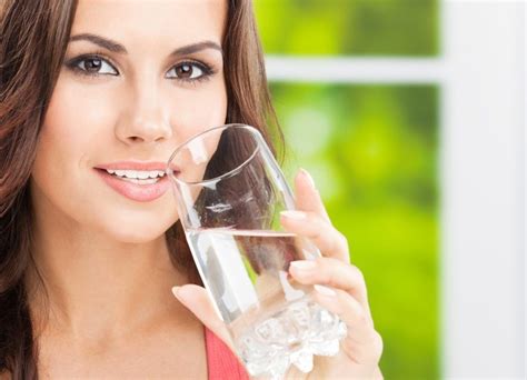 Минеральная вода с кремнием: список лучшей минералки с содержанием Si и ...