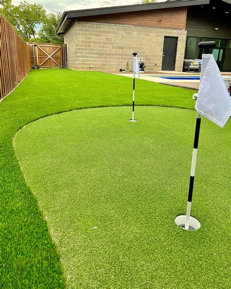 Putting Green Installation - Artisan Turf