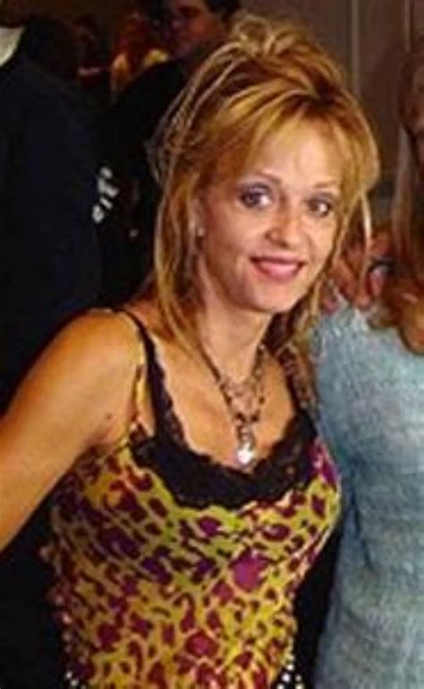 25 Facts About Linnea Quigley | FactSnippet