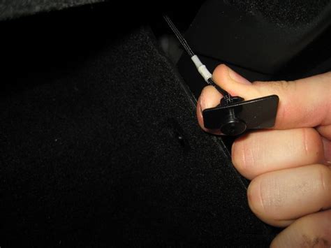 Ford-Explorer-HVAC-Cabin-Air-Filter-Replacement-Guide-006