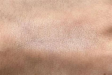 Test - Eyeshadow Base - Make up Factory Sensitive Eye Shadow Base ...
