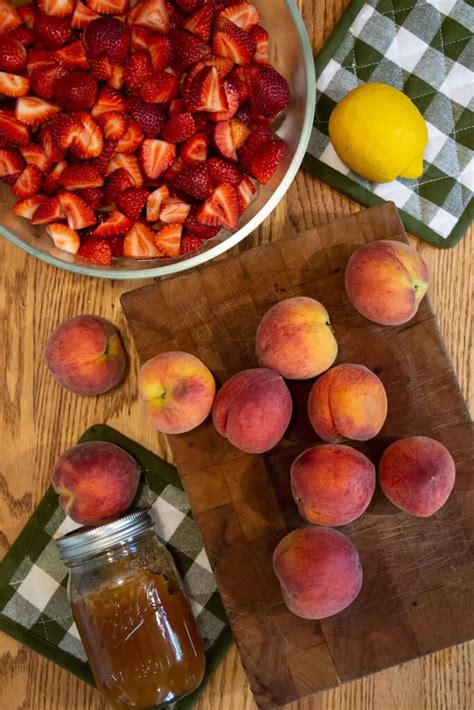 Honey-Sweetened Strawberry Peach Jam Recipe - The Homestead Challenge