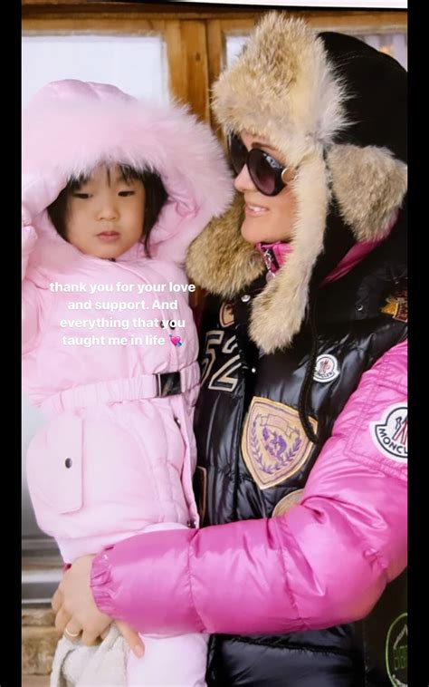 Photo : Jade Hallyday souhaite un bel anniversaire à sa maman Laeticia