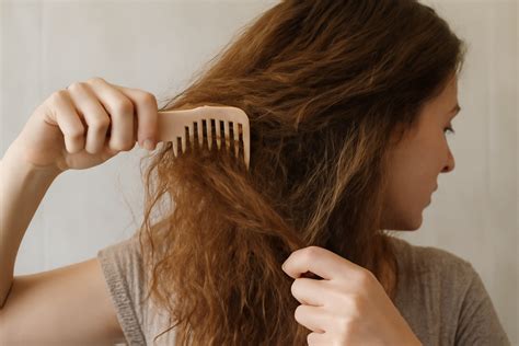 how to fix hair that tangles easily