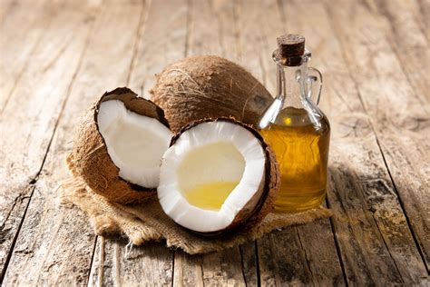 benefits  coconut oil  mens skin vitaman usa