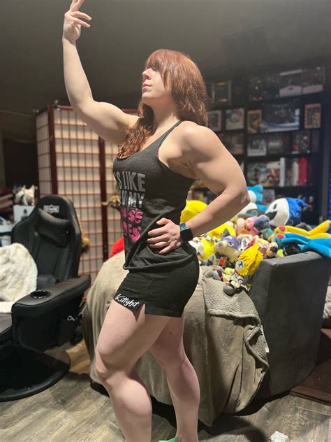 Kitty-Bit Games & Cosplay~ on Twitter: "Happy hump day y’all! There’s a