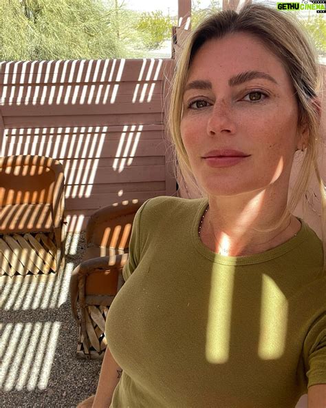 Diora Baird Wiki, Biography, Age, Gallery, Spouse and more