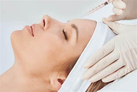 Инжектиране на ботулинов токсин | Dermatolog-ivanova.bg
