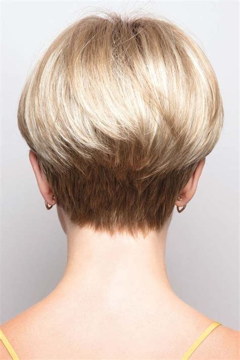 Pin on Esmeralda Tavarez | Short bob hairstyles, Short hairstyles for thick hair, Straight ...