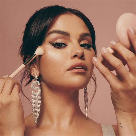 Selena Gomez's Business Empire: How She Built It - 8ibg5gr