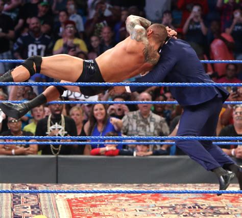 WWE Raw vs. SmackDown: Winner, Top Highlights and Botches for Week of ...