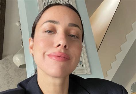 uomini  donne teresanna pugliese inondata  critiche  il