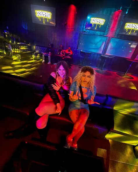 Jocelyn Davis (@jocelyndavis419_) • Instagram photos and videos