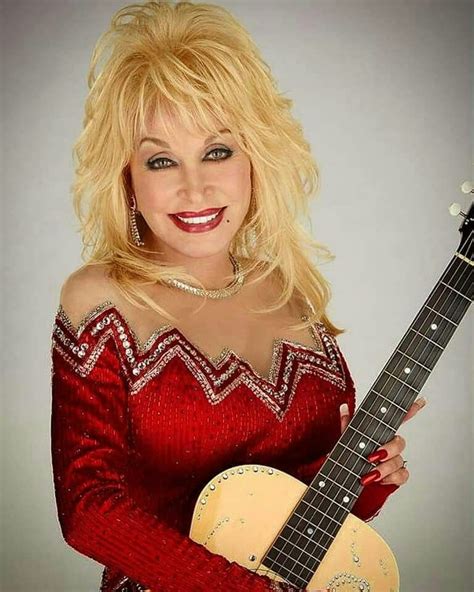 Pin by Tammy Hosey on DOLLY PARTON | Wonder woman, Dolly parton, Women
