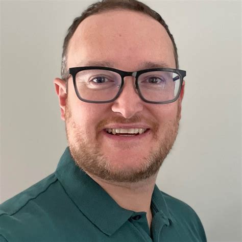 Our Writers - Sports Betting Analysts at Covers.com