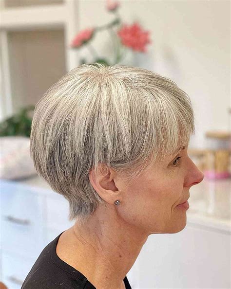 More low-maintenance looks are coming for Older womens hairstyles short 42