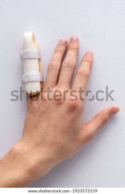 1 478 Broken Finger Splint Royalty-Free Images, Stock Photos & Pictures ...