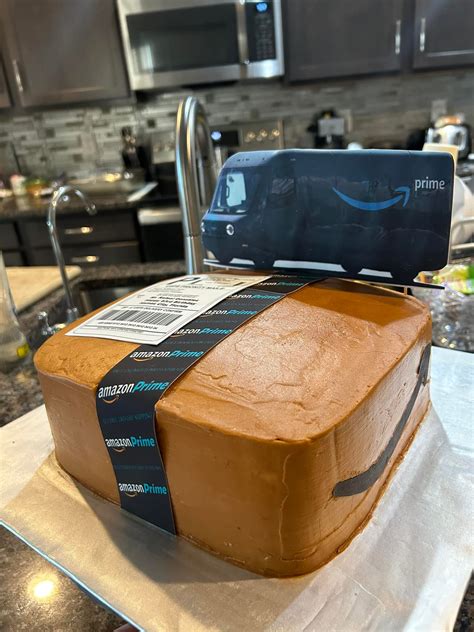 Kami’s Cakes By Glory & Vane