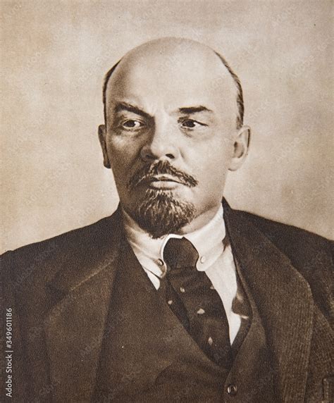 poster vladimir lenin portrait russian revolutionary  head
