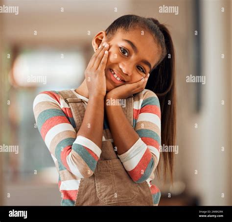 Candid Girls: Are They Really as Innocent as They Seem? - 4tpo0tp