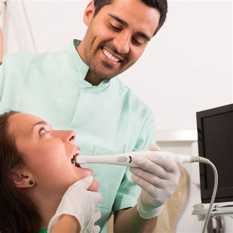 Intraoral Cameras | Dentistry @ University Pointe | West Chester, OH