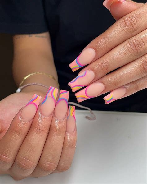 A Complete Guide To Choosing The Best Coffin Color Nails To Match Your Personal Style And Daily Outfits