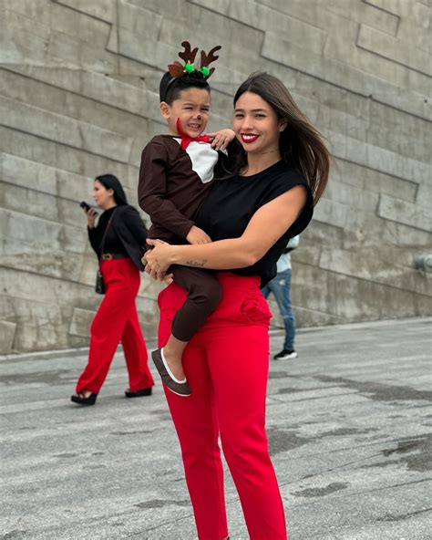 Romina Carrera (@rominaacarrera) • Instagram photos and videos