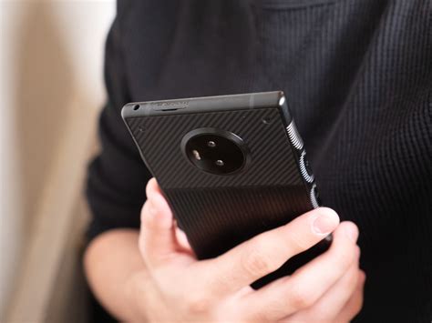 RED teases the first accessory module for the Hydrogen One | Android