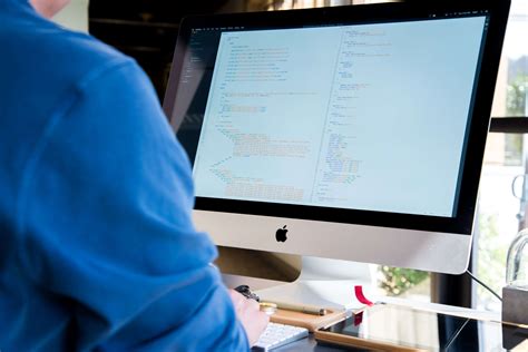 25 Stunning Responsive HTML Email Templates (2020) | CampaignSpike