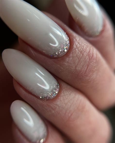 Russian manicure & pedicure 📍Flatiron NY | Meet our new nail tech Jane