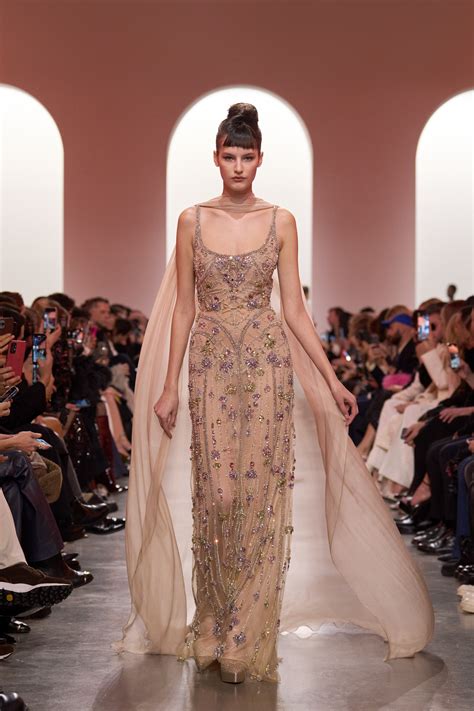 Elie Saab Spring 2025 Couture Runway, Fashion Show & Collection Review