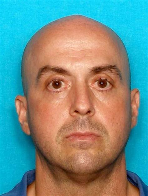 Fugitive sex offender on the loose in Central Texas