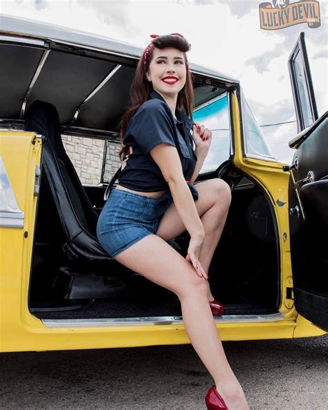 Hamilton, Alli Peach - The American Pin-Up — A Directory of Classic and