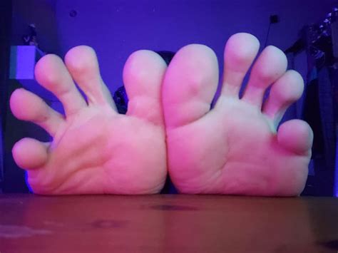 Gamer Feet 07 by FootMysto on DeviantArt