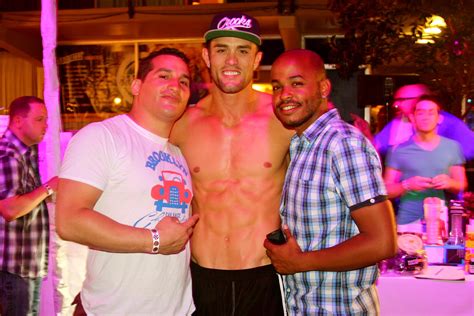 Expert Advice: Navigating The Orlando Gay Escort Scene Responsibly Image 7