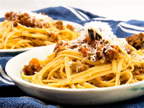 favourite bolognese beef  brioche