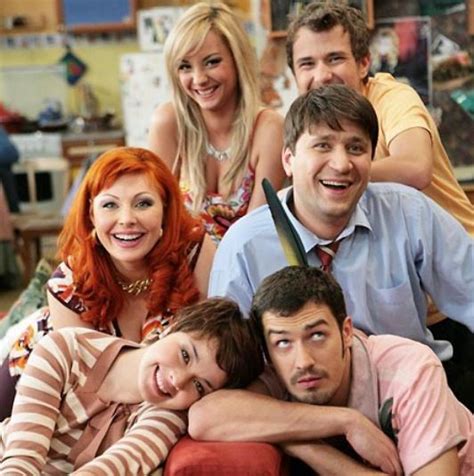 Появились первые фото со съемок продолжения сериала «Счастливы вместе»
