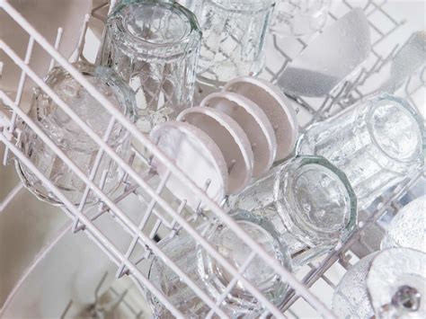How to Clean and Polish Glassware - realestate.com.au