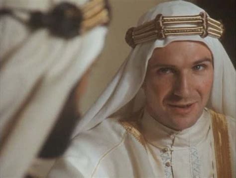 Foto de Ralph Fiennes - Lawrence de Arabia: Un hombre peligroso : Foto ...