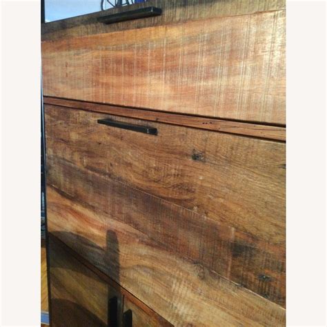 Find luxury home goods at the 611 broadway crate and barrel 12