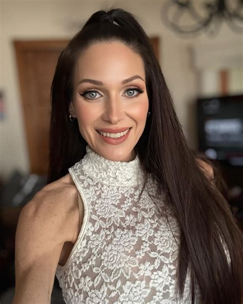 Jillian Hall (@jillianhall1) • Instagram photos and videos