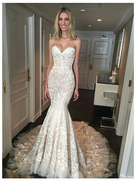 What To Wear For Wedding Dress Fitting at Chester Armstrong blog