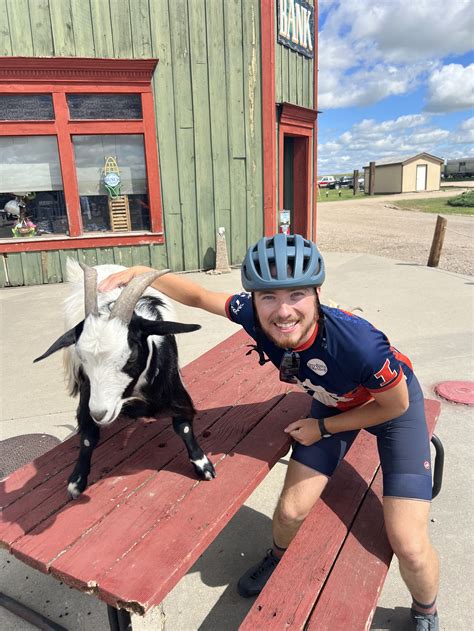 Day 34: The collab of all collabs | Murdo, SD to Kadoka, SD — Illini 4000