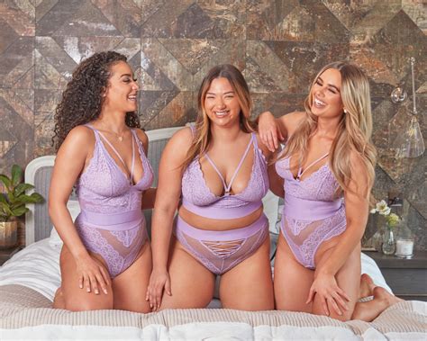 Curvy Kate - She's the wildest of them all 🐆 The Balcony bra shape