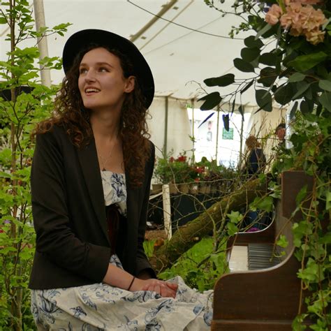 Bookings | Chloe Marie Aston